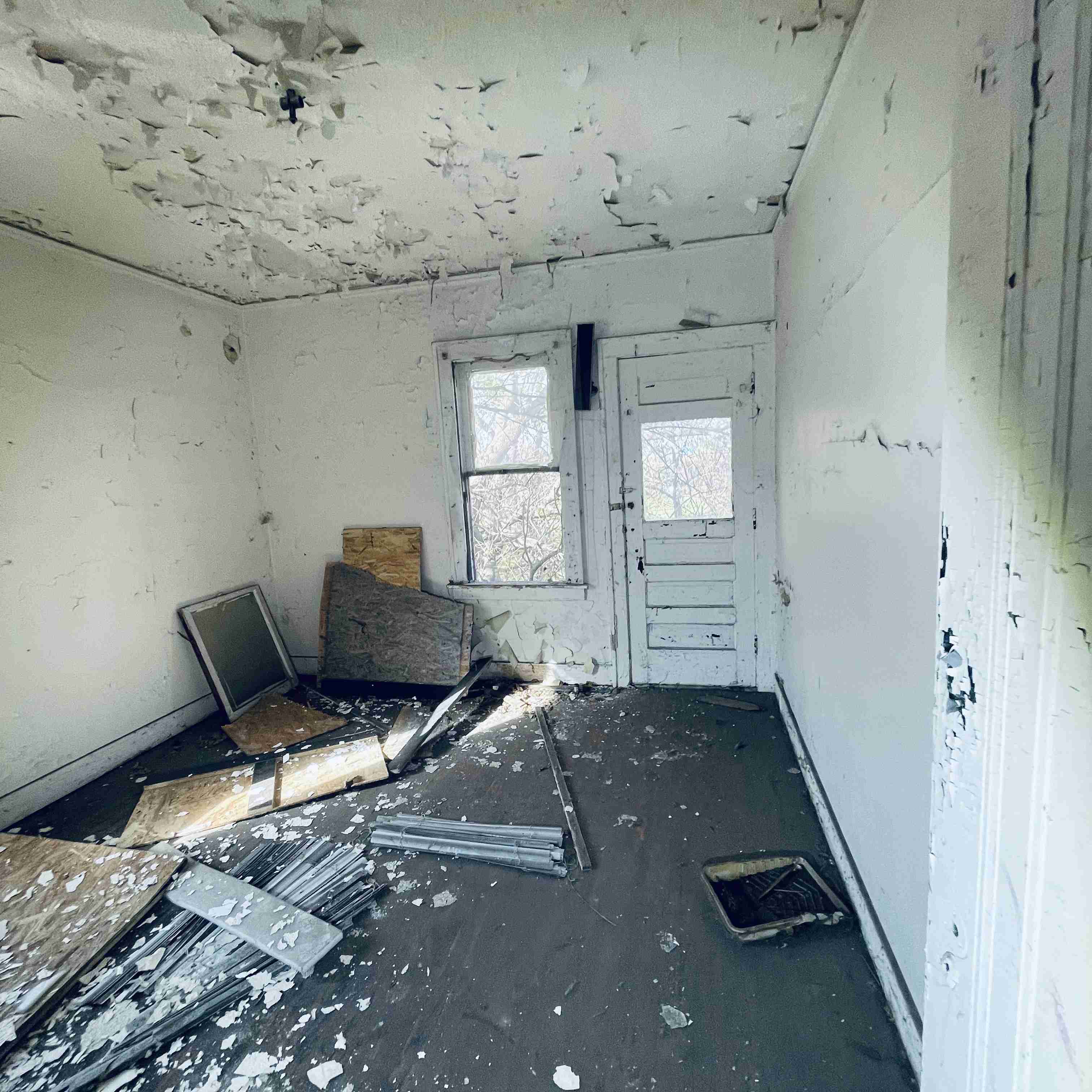 2638 Glendale (48).jpg